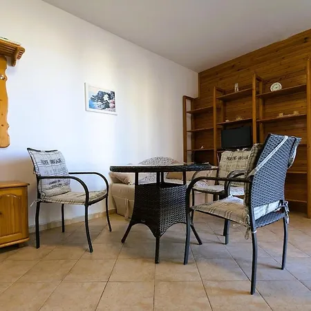 Akrotiri 2br Apartment Sozopol