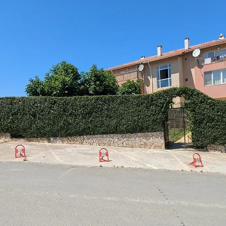 Apartment Akrotiri 2br Sozopol